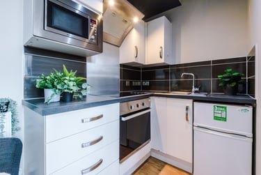 1 bed studio, Flat 16, 160 Upper New Walk, Highfields, Leicester, LE17QA - Image 7