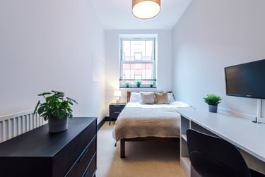 4 bed house, Flat 12, Shoe &amp; Boot Factory, Highfields, Leicester, LE27AE - Image 8