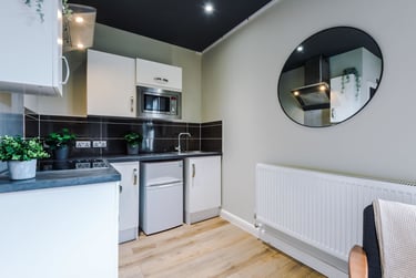 1 bed studio, Flat 8, 160 Upper New Walk, Highfields, Leicester, LE17QA - Image 9