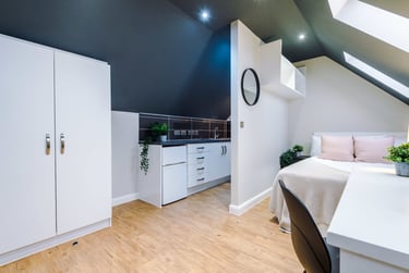 1 bed studio, Flat 17, 160 Upper New Walk, Highfields, Leicester, LE17QA - Image 3