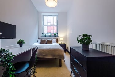 4 bed house, Flat 12, Shoe &amp; Boot Factory, Highfields, Leicester, LE27AE - Image 12