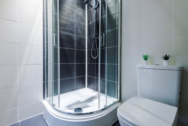 1 bed studio, Flat 16, 160 Upper New Walk, Highfields, Leicester, LE17QA - Image 12