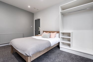 6 bed house, 25 Norwood Terrace, Hyde Park, Leeds, LS61EA - Image 2