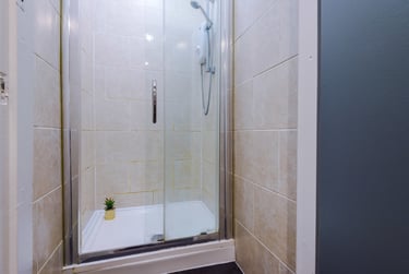 7 bed house, 23 Norwood Terrace, Hyde Park, Leeds, LS61EA - Image 10