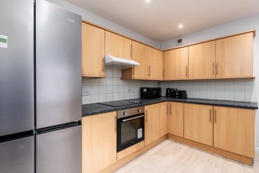 6 bed house, 25 Norwood Terrace, Hyde Park, Leeds, LS61EA - Image 4