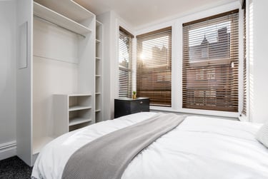 7 bed house, 9 Manor Drive, Hyde Park, Leeds, LS61DE - Image 6