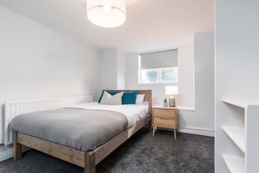 6 bed house, 64 Richmond Mount, Hyde Park, Leeds, LS61DF - Image 3