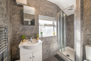 6 bed house, 23 Kimbolton Avenue, Radford, Nottingham, NG71PS - Image 9