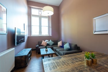 4 bed house, Flat A Bishop Blackall School, St James, Exeter, EX46BP - Image 1