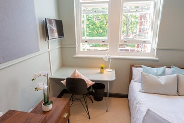 4 bed house, Flat M Bishop Blackall School, St James, Exeter, EX46BP - Image 7