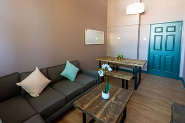 4 bed house, Flat A Bishop Blackall School, St James, Exeter, EX46BP - Image 3