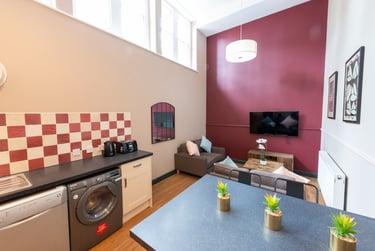 4 bed house, Flat P Bishop Blackall School, St James, Exeter, EX46BP - Image 2