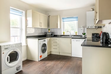 6 bed flat, Church Street, Lenton, Nottingham, NG71SJ - Image 3