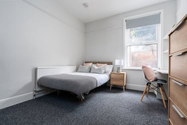 6 bed house, 10 Kimbolton Avenue, Radford, Nottingham, NG71PT - Image 3