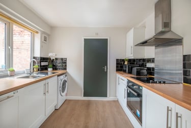6 bed house, 8 Rothesay Avenue, Radford, Nottingham, NG71PU - Image 12