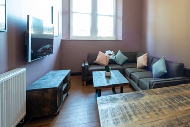 4 bed house, Flat A Bishop Blackall School, St James, Exeter, EX46BP - Image 2