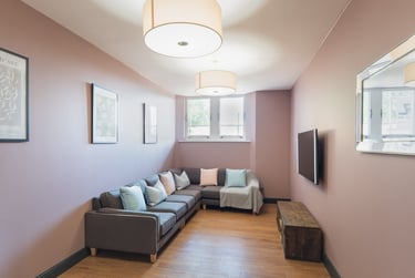 6 bed house, Flat D Bishop Blackall School, St James, Exeter, EX46BP - Image 1