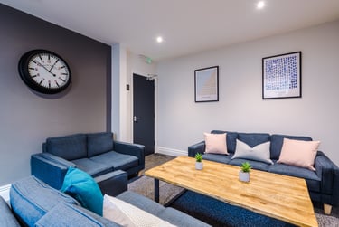 7 bed house, 9 Manor Drive, Hyde Park, Leeds, LS61DE - Image 15
