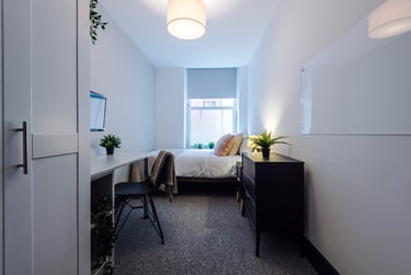 6 bed house, Flat 1, Shoe &amp; Boot Factory, Highfields, Leicester, LE27AE - Image 9