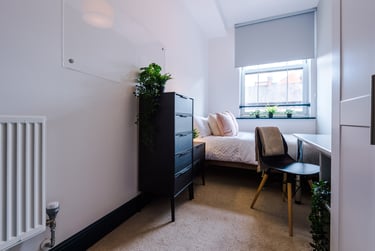 4 bed house, Flat 13, Shoe &amp; Boot Factory, Highfields, Leicester, LE27AE - Image 10