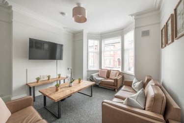 6 bed house, 14 Kimbolton Avenue, Radford, Nottingham, NG71PT - Image 1
