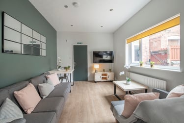 6 bed house, 8 Rothesay Avenue, Radford, Nottingham, NG71PU - Image 1