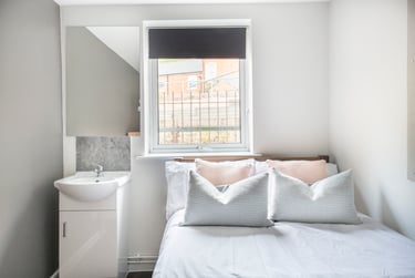 5 bed flat, Rob Roy Avenue, Lenton, Nottingham, NG72ER - Image 10
