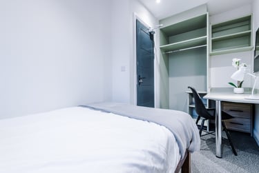 2 bed house, Capricorn Way, Charlestown, Salford, M66HD - Image 11