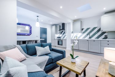4 bed house, Capricorn Way, Charlestown, Salford, M66HD - Image 2