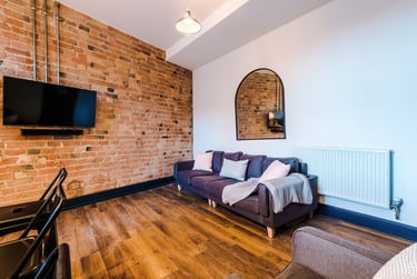 5 bed house, Flat 11, Shoe &amp; Boot Factory, Highfields, Leicester, LE27AE - Image 11