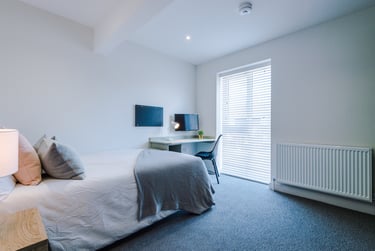 5 bed house, Capricorn Way, Charlestown, Salford, M66HD - Image 2
