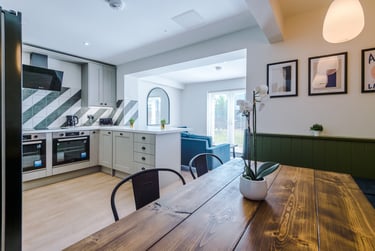 6 bed house, Capricorn Way, Charlestown, Salford, M66HD - Image 5