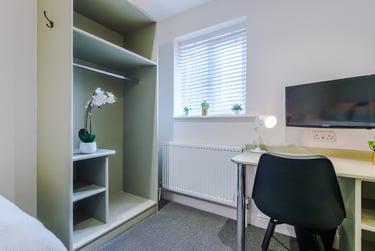 6 bed house, Capricorn Way, Charlestown, Salford, M66HD - Image 6
