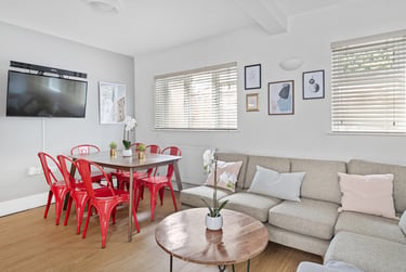 7 bed house, Derby Grove, Radford, Nottingham, NG71PF - Image 1