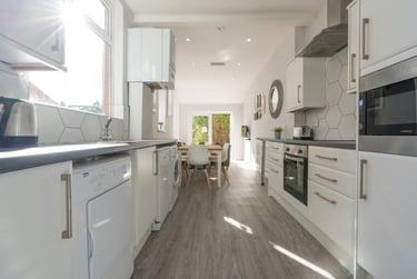 6 bed house, Kingston Road, Chapel Fields, Coventry, CV56LN - Image 3