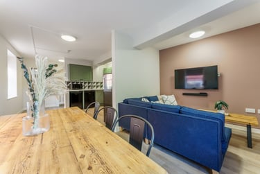 5 bed house, Flat 10, Isca Lofts, St Sidwells, Exeter, EX46AL - Image 1