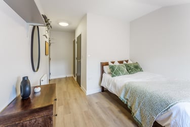 5 bed house, Flat 15, Isca Lofts, St Sidwells, Exeter, EX46AL - Image 2