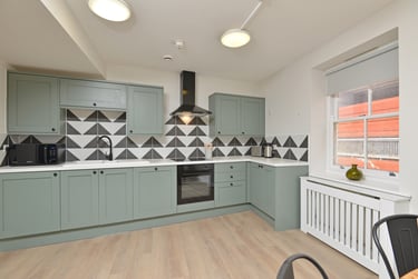 6 bed house, Flat 9, Isca Lofts, St Sidwells, Exeter, EX46AL - Image 2