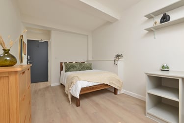 6 bed house, Flat 8, Isca Lofts, St Sidwells, Exeter, EX46AL - Image 11