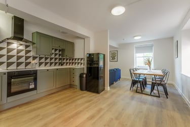 5 bed house, Flat 10, Isca Lofts, St Sidwells, Exeter, EX46AL - Image 5