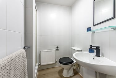 5 bed house, Flat 10, Isca Lofts, St Sidwells, Exeter, EX46AL - Image 8