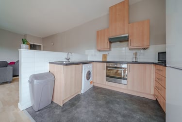 2 bed house, Flat 72, Mayfair Court, Fallowfield, Manchester, M146NS - Image 8