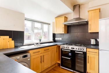 5 bed house, Danes Road, St Sidwells, Exeter, EX44LS - Image 3