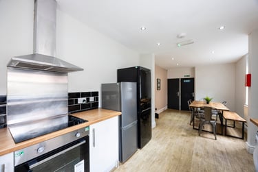 6 bed house, 42 Derby Grove, Radford, Nottingham, NG71PF - Image 15