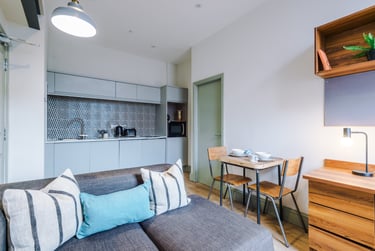 1 bed studio, Rodney Street, City Centre, Liverpool, L19ED - Image 2