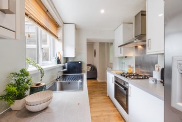 4 bed house, Sutton Street, City Centre, Durham, DH14DD - Image 3