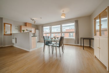 3 bed house, Flat 71, Mayfair Court, Fallowfield, Manchester, M146NS - Image 4