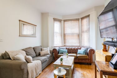 6 bed house, Park Road, Mount Pleasant, Exeter, EX12HT - Image 1