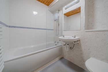 2 bed house, Flat 52, Mayfair Court, Fallowfield, Manchester, M146NS - Image 5