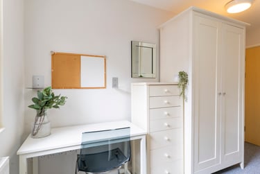 4 bed flat, The Tannery, St James, Exeter, EX46QA - Image 8